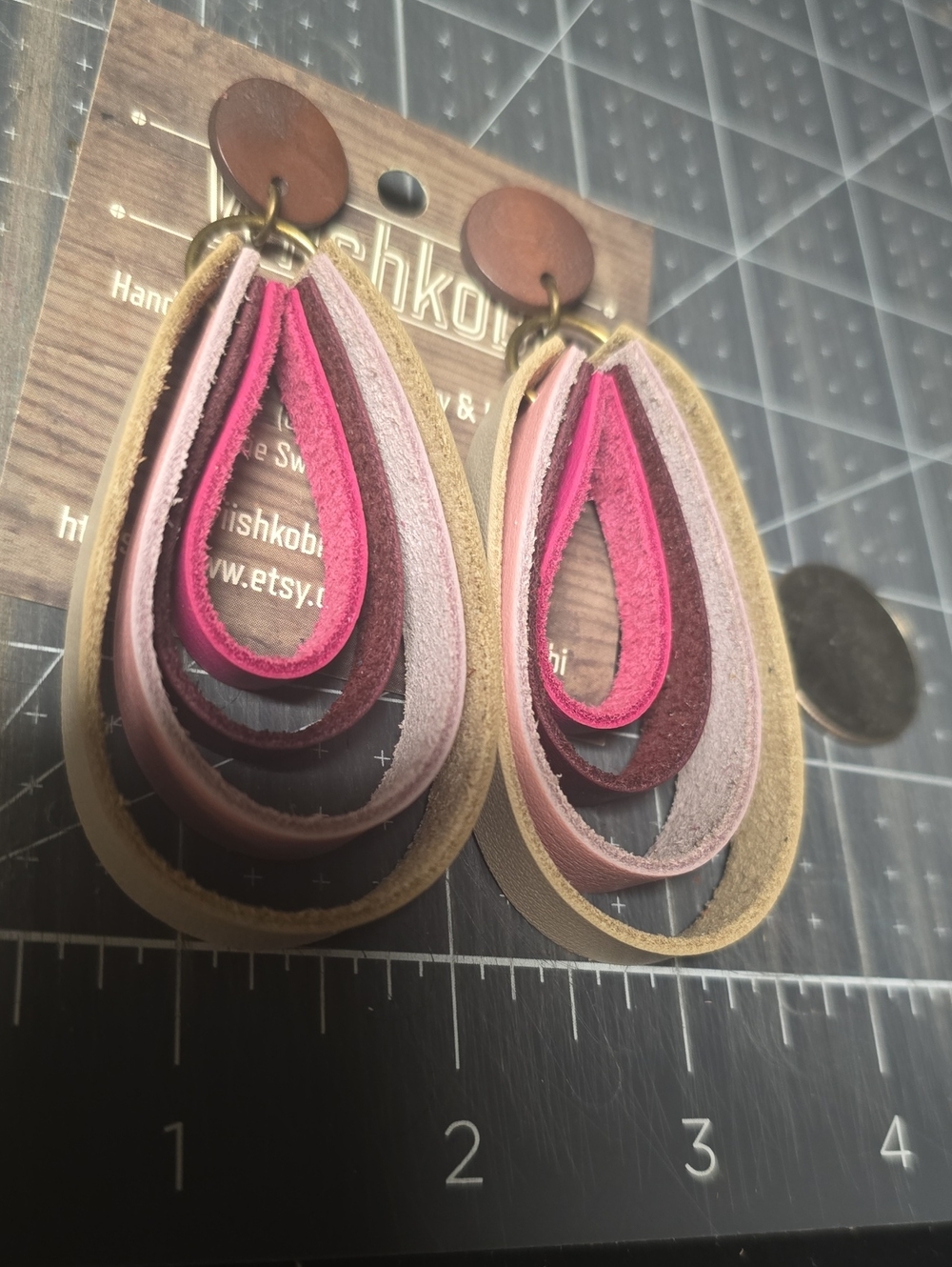 Handmade Multilayer Leather Teardrop Earrings - Pink & Gold